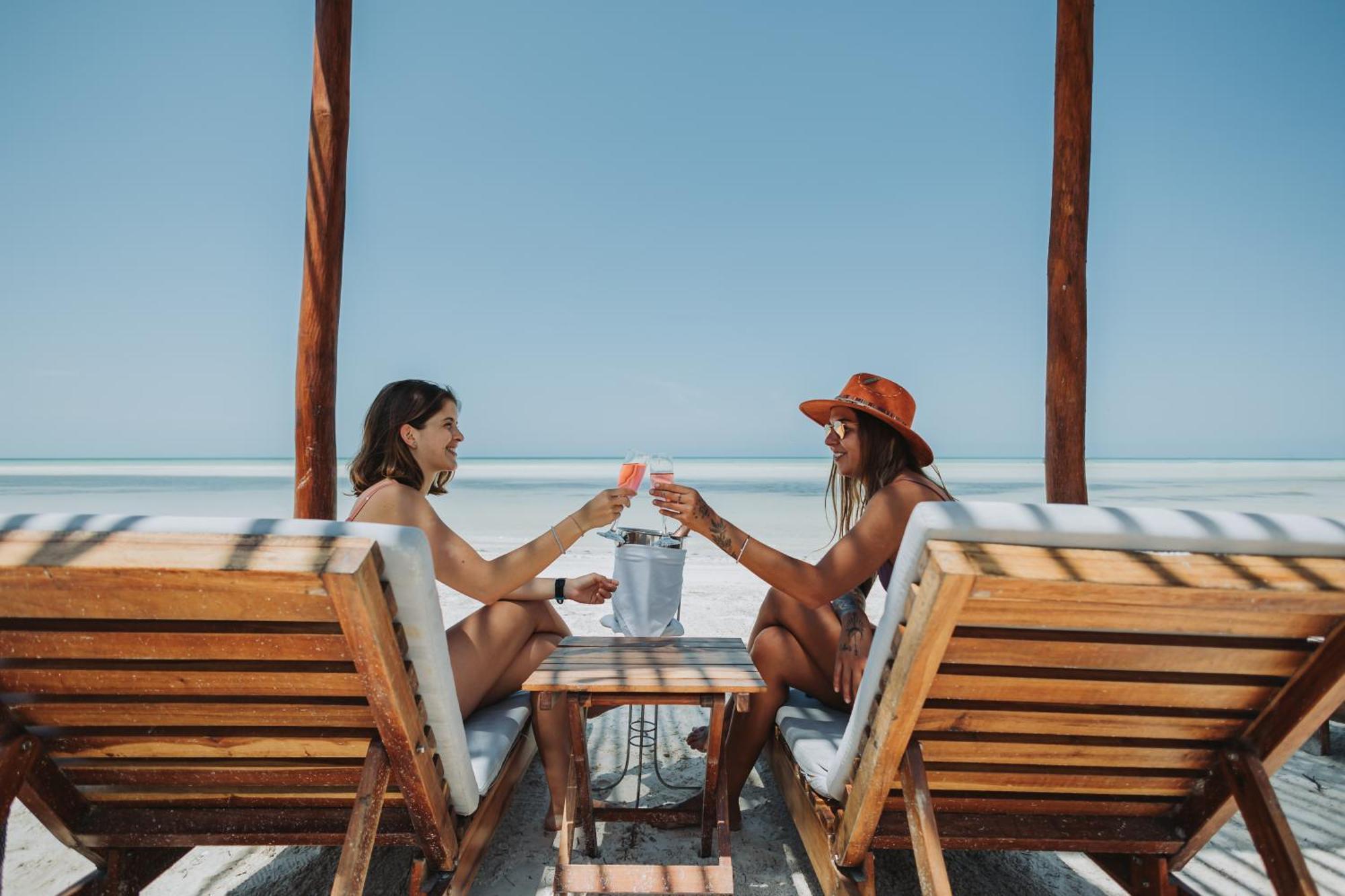 Las Nubes De Holbox Exterior photo