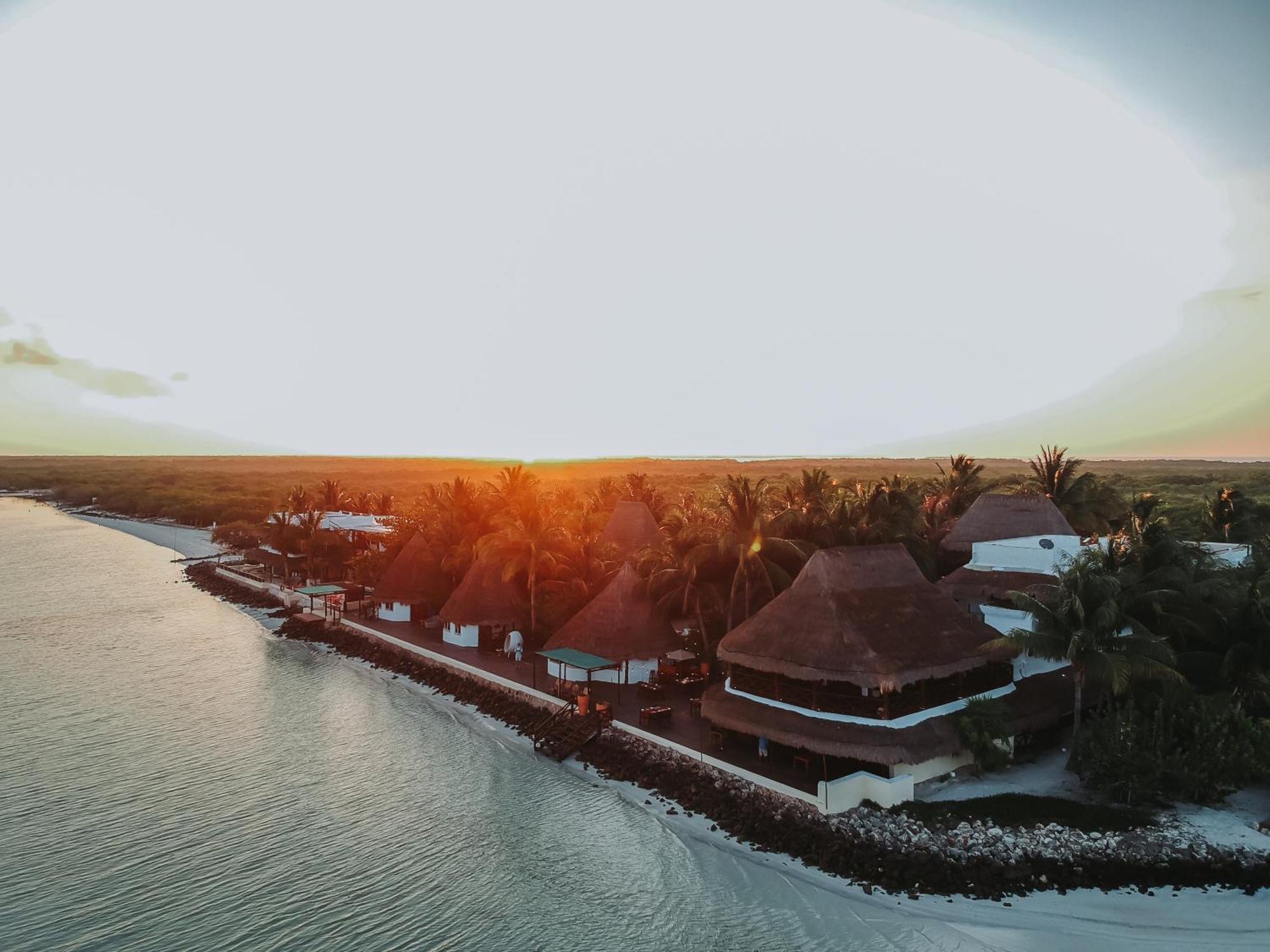 Las Nubes De Holbox Exterior photo